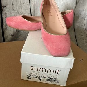 White Mountain Summit Faux Suede coral flats.